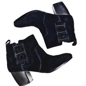 Cynthia Vincent Womens Black Suede Ankle Boots Size 8.5